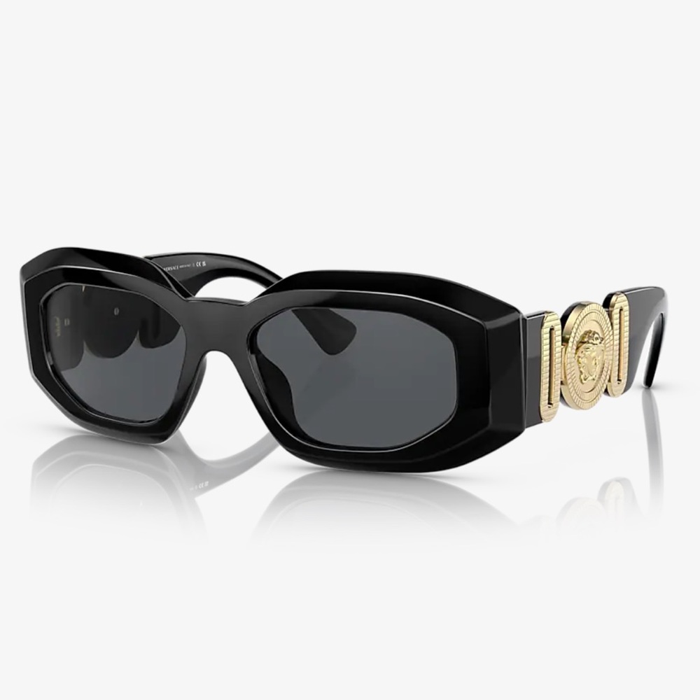 VERSACE